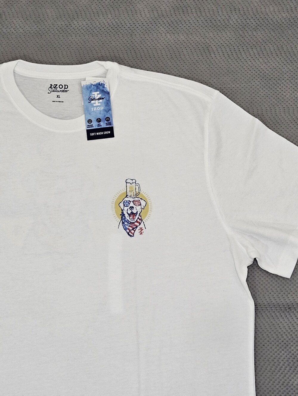 Izod Saltwater 4th Of July White Crew Neck T-Shirt with Graphic Tee